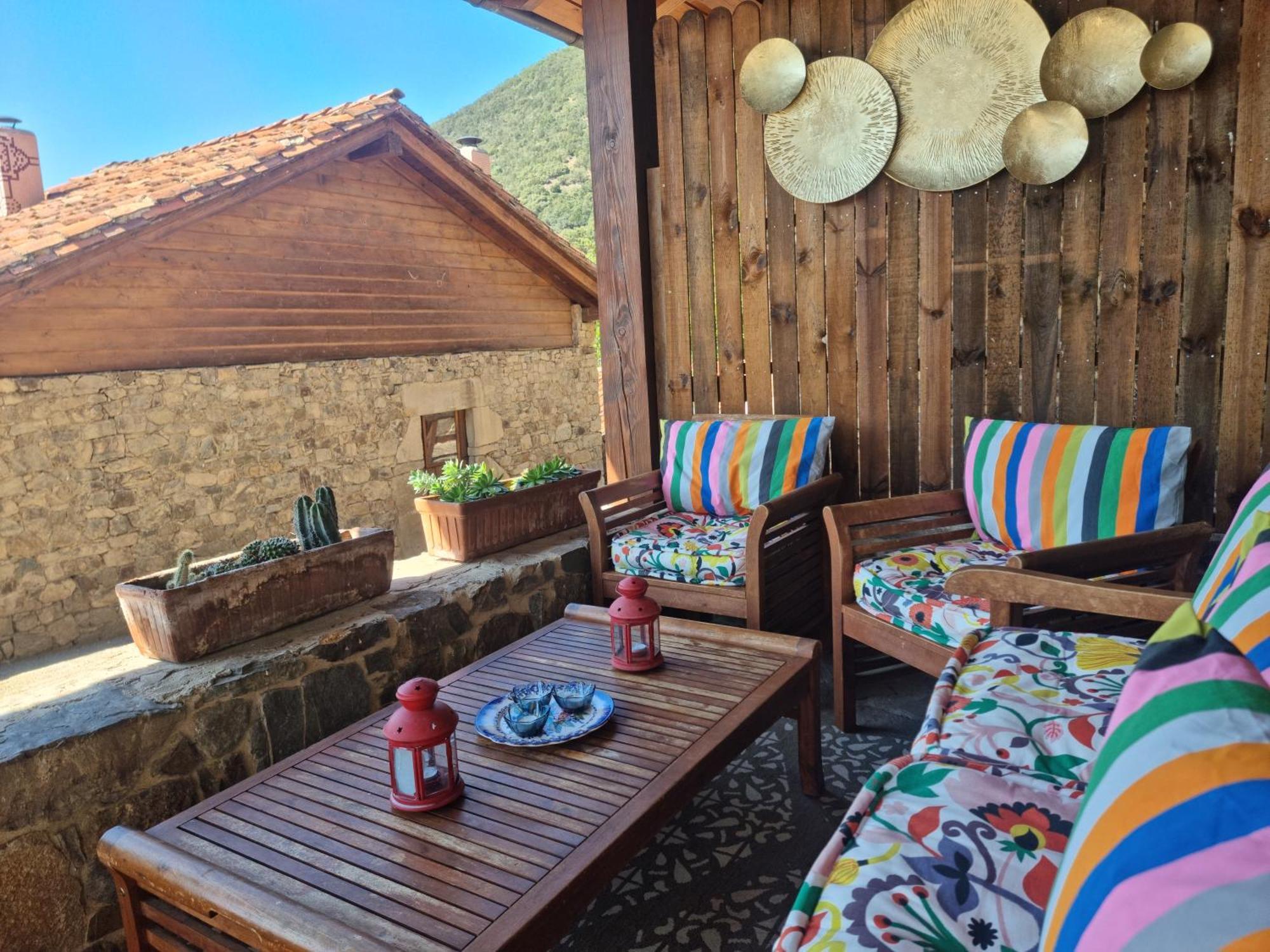 La Casa De Las Chimeneas Tudes Екстериор снимка